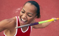 米兰体育官方网站-压力淬炼巨星，恩比德爆发之夜与马刺单节风暴的启示