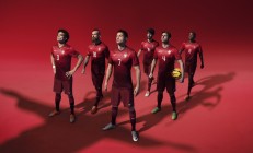 ac米兰官网-北欧风暴与东方羽翼，绝杀与统治的竞技美学