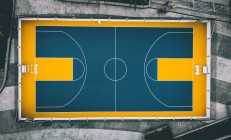 米兰体育app-文班亚马存在感拉满，快船生死战取胜雄鹿，一场定义赛季的较量