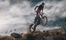 米兰体育app-萨卡，在欧冠决赛的熔炉中，淬炼出不掉线的永恒