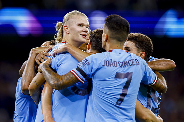 京沪超新星赢球甜,勇闯足坛荣光 京沪超新星赢球甜,勇闯足坛荣光