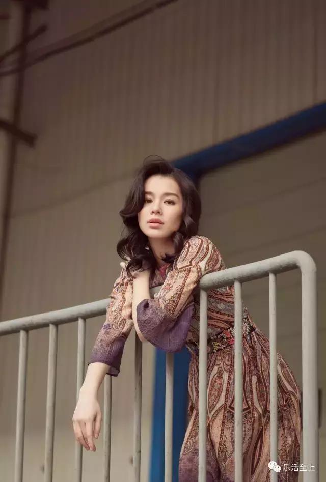 包含韩国跳水选手姿态优美登上领奖台的词条 包含韩国跳水选手姿态优美登上领奖台的词条