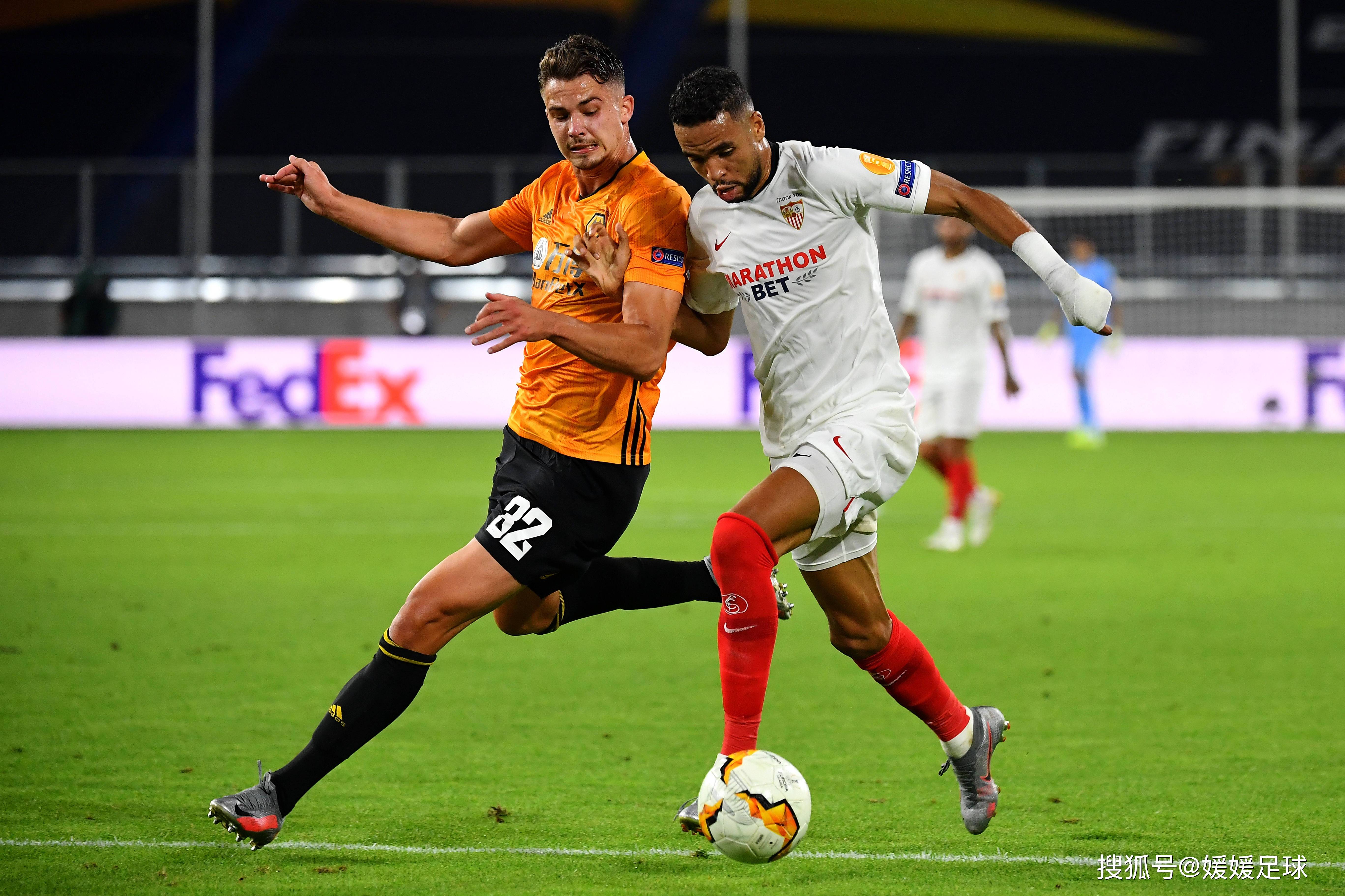 塞维利亚的球员在赛场上表现抢眼的简单介绍 塞维利亚的球员在赛场上表现抢眼的简单介绍