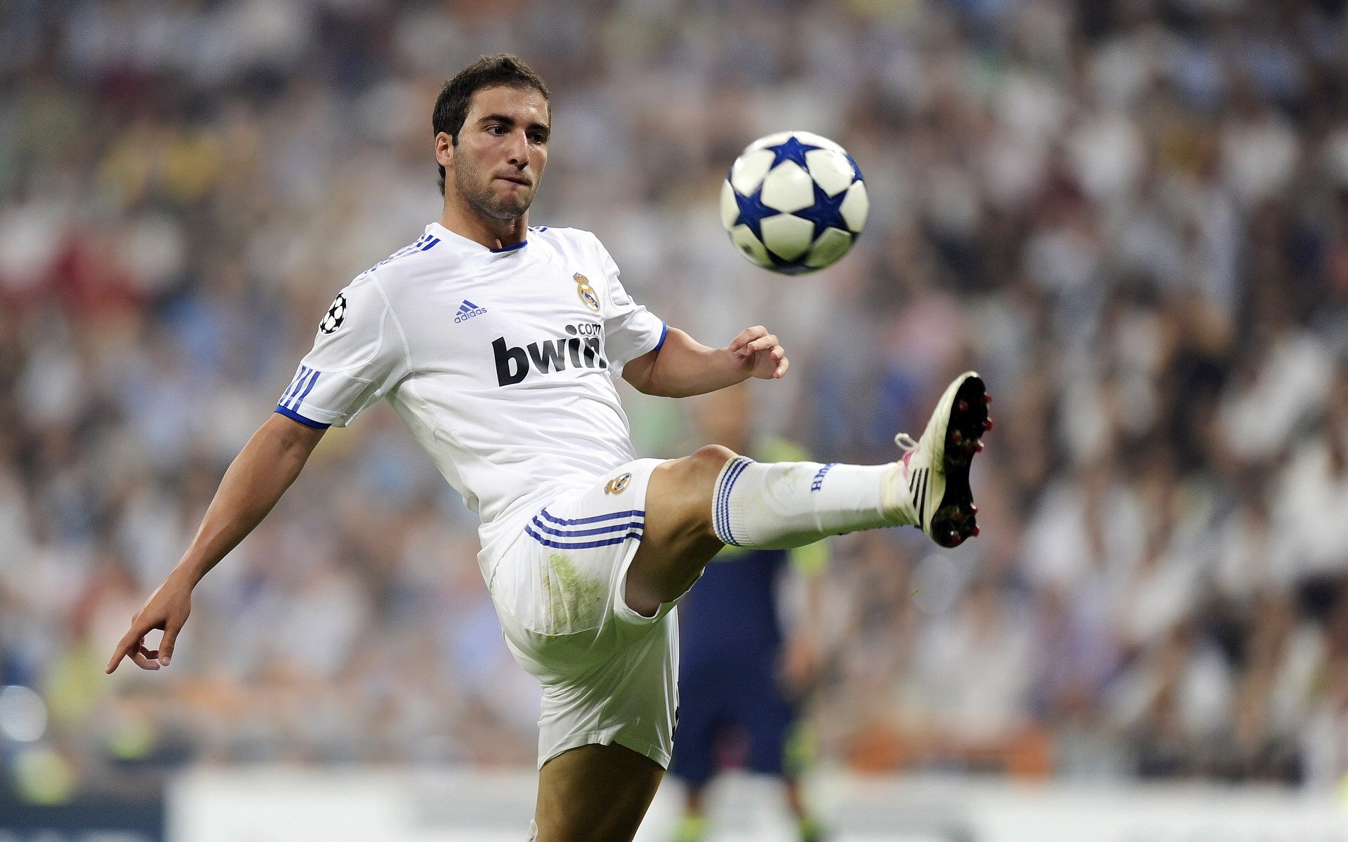 2026世界杯之夜，奥纳纳的硬仗之王传奇