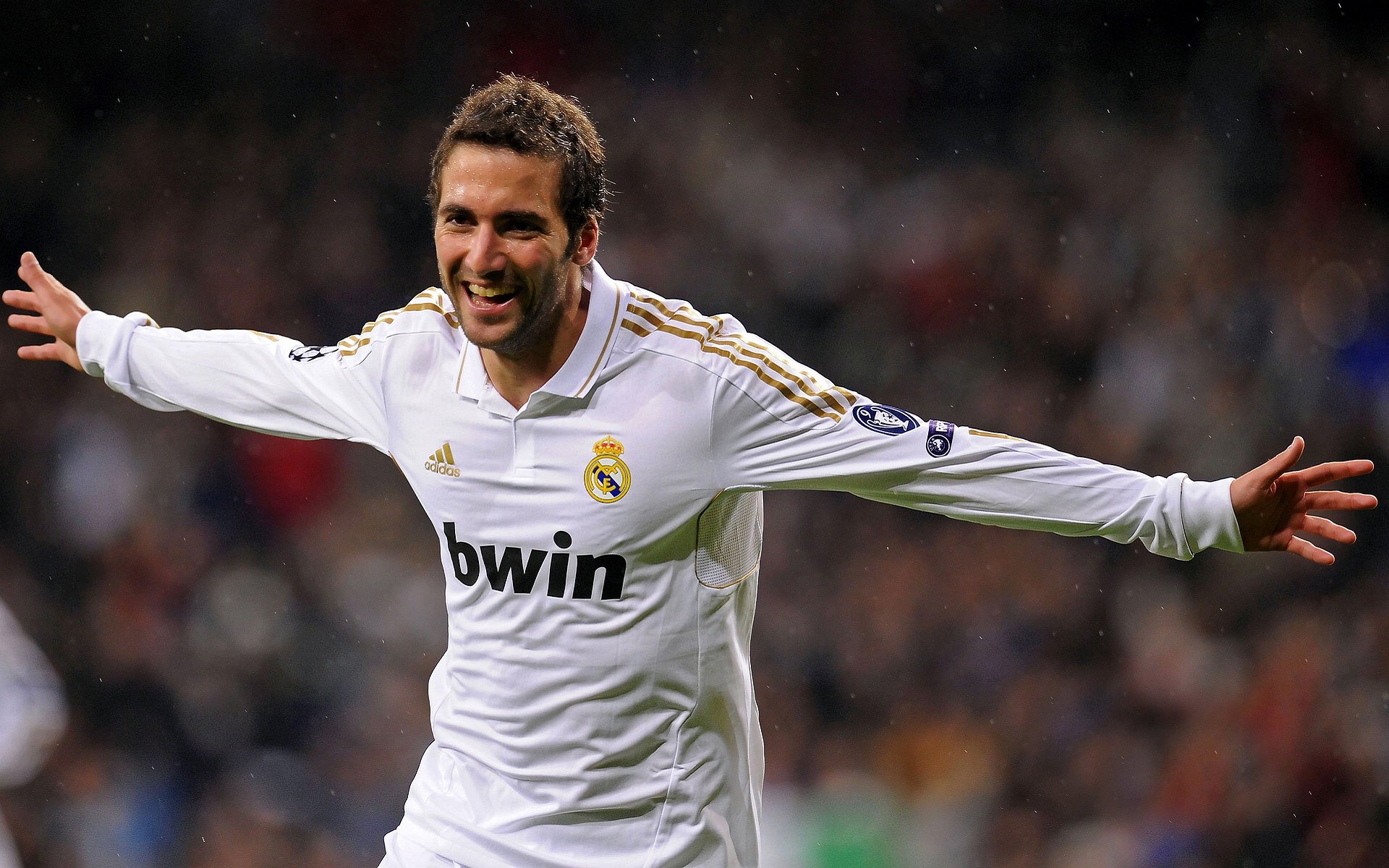 北欧神话的终极防线，范戴克一人定乾坤，丹麦绝杀韩国书写绿茵孤本